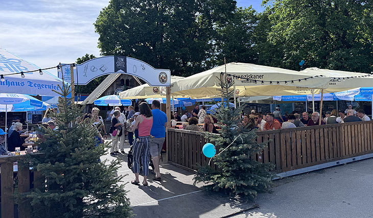  Alm „Zum Spitz“ (©Foto: Martin Schmitz)